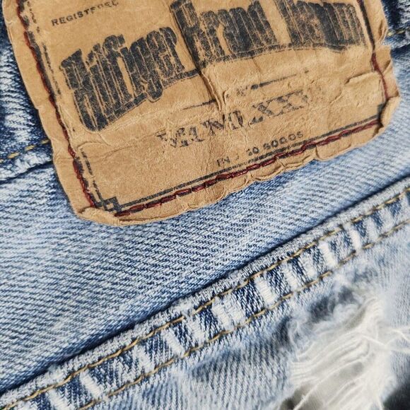 Tommy Hilfiger Freedom Relaxed Light Wash Jean Shorts Distressed Jorts Mens 36 - Picture 8 of 9